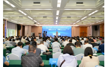 風(fēng)向標(biāo)第十九屆國(guó)內(nèi)外汽車(chē)專(zhuān)業(yè)教學(xué)經(jīng)驗(yàn)交流會(huì)圓滿(mǎn)成功